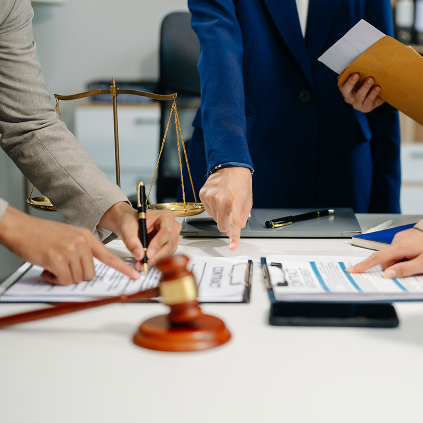 Centro de Servicios Jurídicos | Grupo de abogados